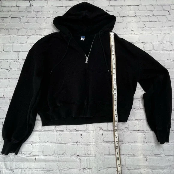 Old Navy Black Cropped Full-Zip Hoodie - Size Medium - Picture 6 of 8